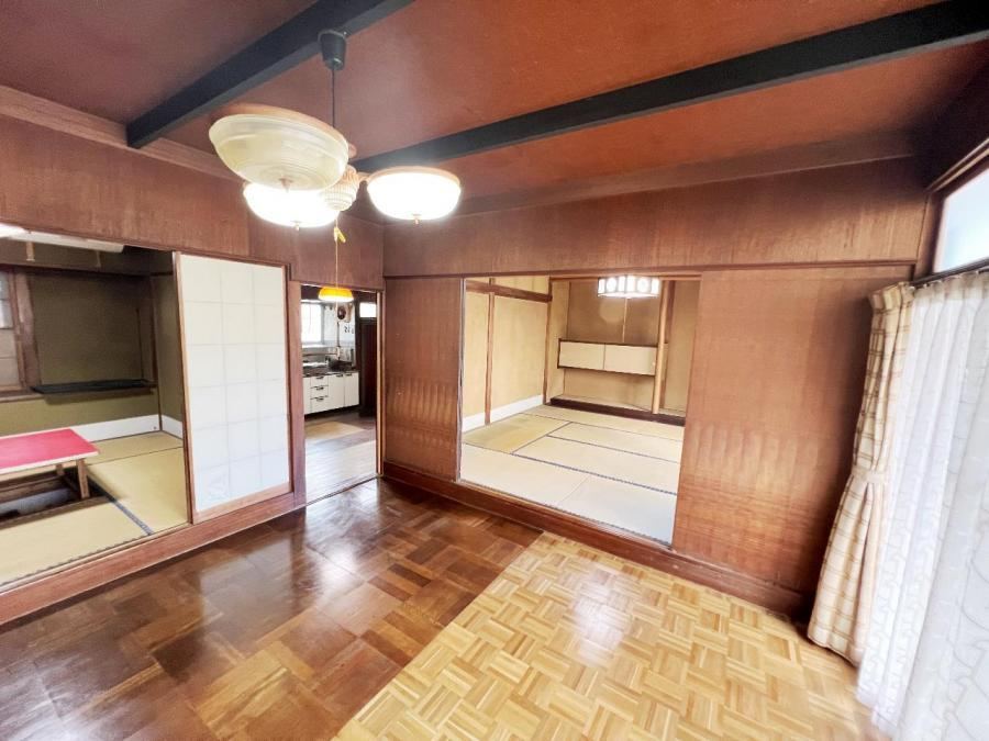 Spacious 6LDK House with Garden in Odawara - Photo 1