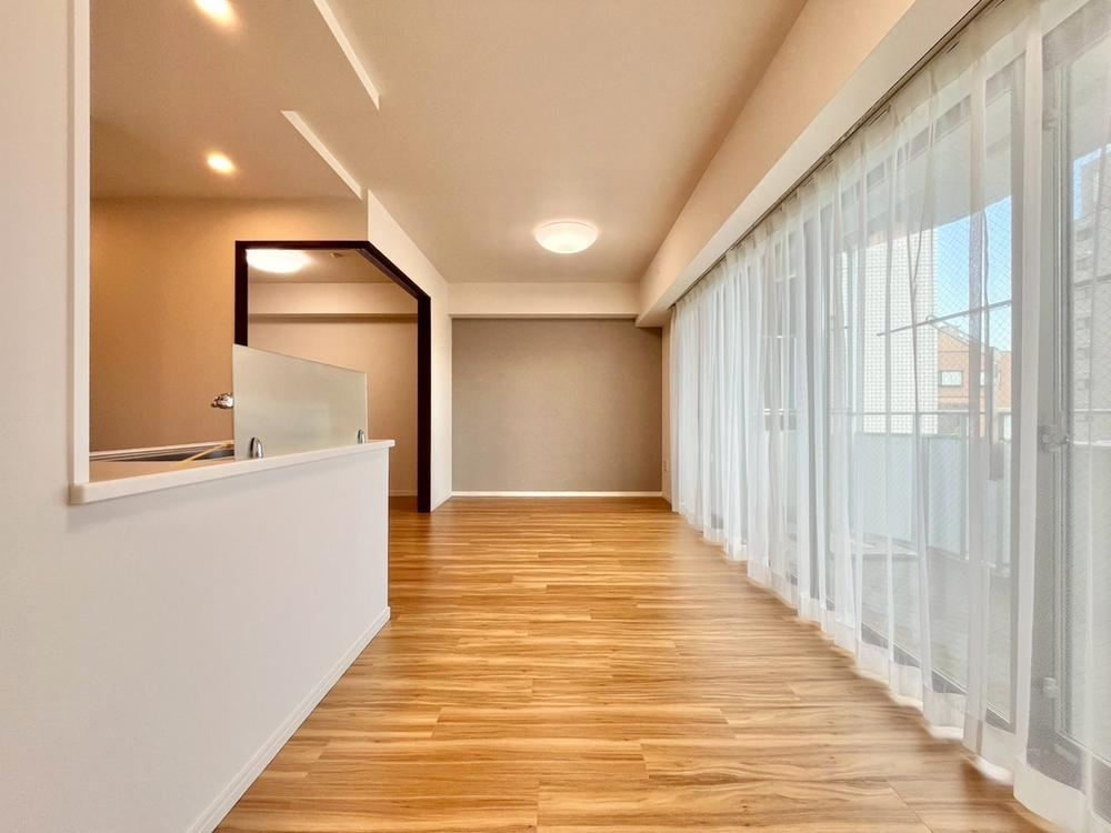 Newly Renovated 3LDK Apartment in Kamitoda, Toda City - Photo 1