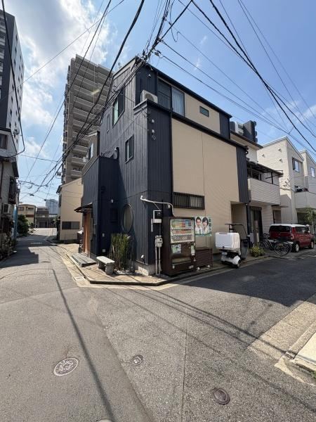 Prime Corner Lot Near Kitasenju Station - Photo 1