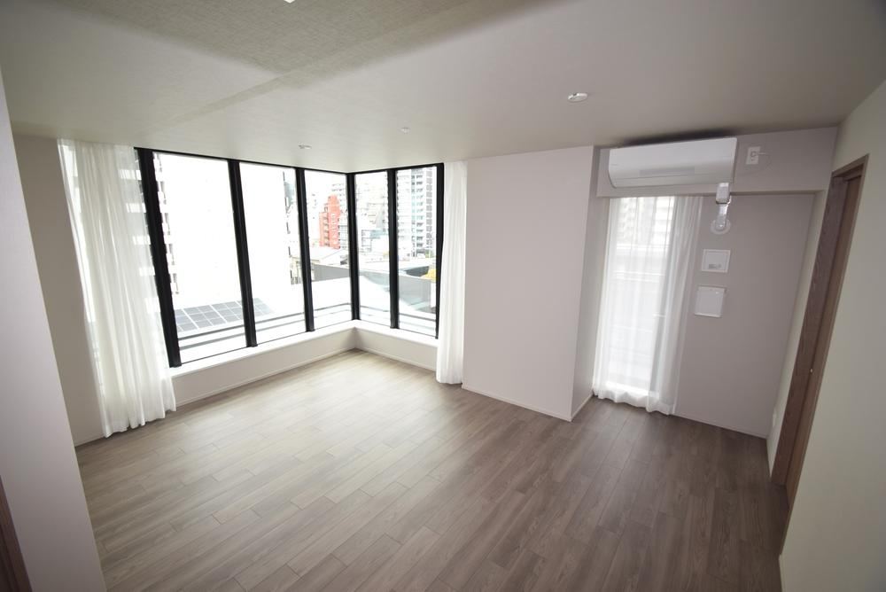 4LDK apartment in Nishi Ward, Osaka - Photo 1
