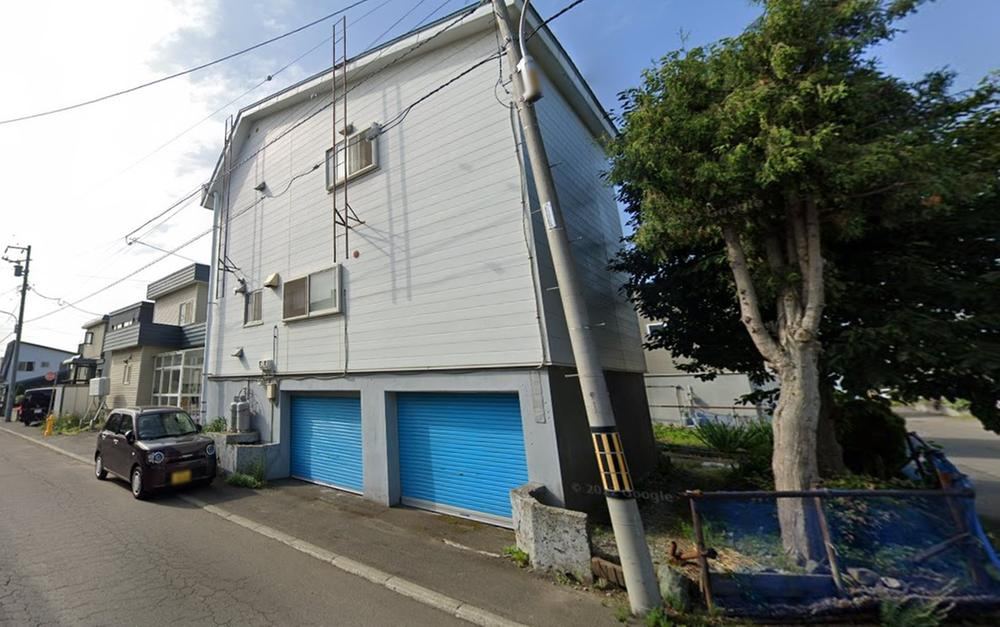 5LDK Detached House with Parking for 2 Cars in Higashi, Sapporo - Photo 1
