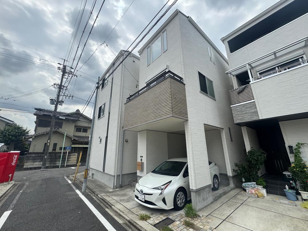Modern 3LDK House in the Popular Sakae Area - Photo 1