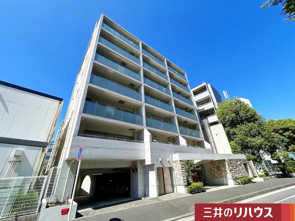 Cozy 1LDK Apartment in Honmoku-hara - Photo 1