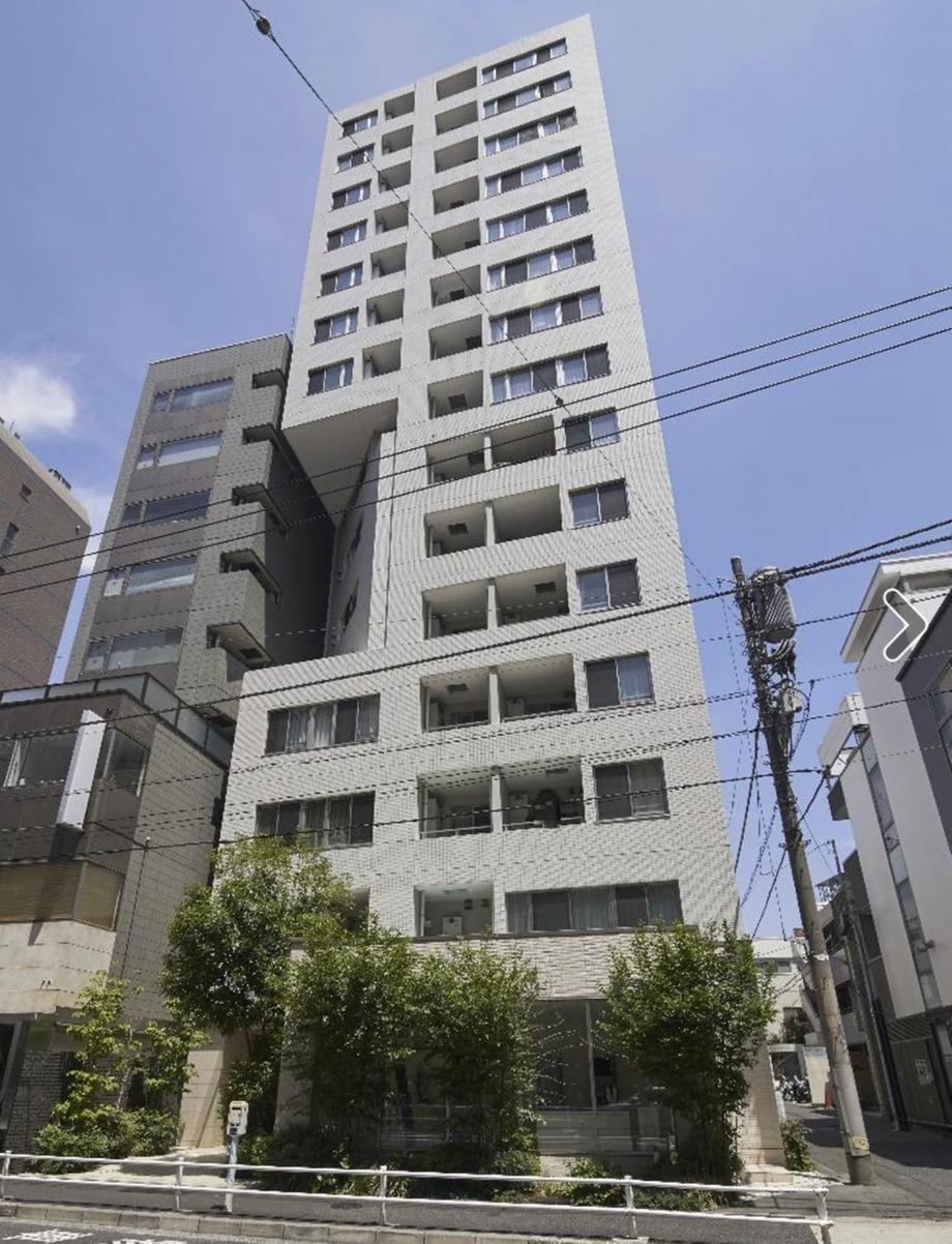 1LDK apartment in Minato Ward, Tokyo - Photo 1