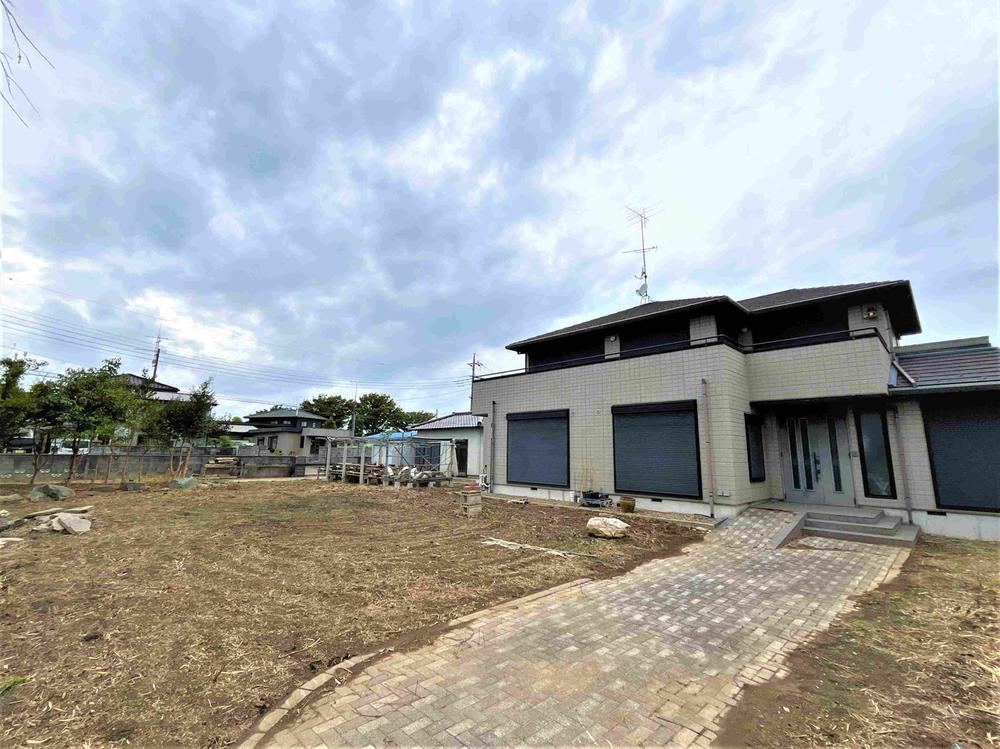 Spacious 4LDK Detached House in Matsubushi - Photo 1