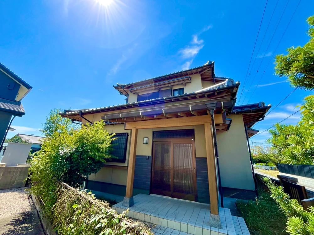 Charming 6DK Wooden House in Mizuma Town - Photo 1
