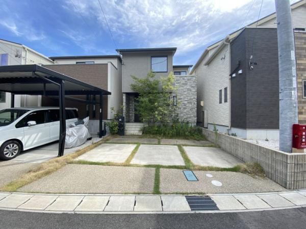 New 4LDK House with Garden and Deck in Tokai City - Photo 1