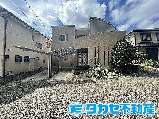 Renovated 4LDK Home in Himeji - Photo 1