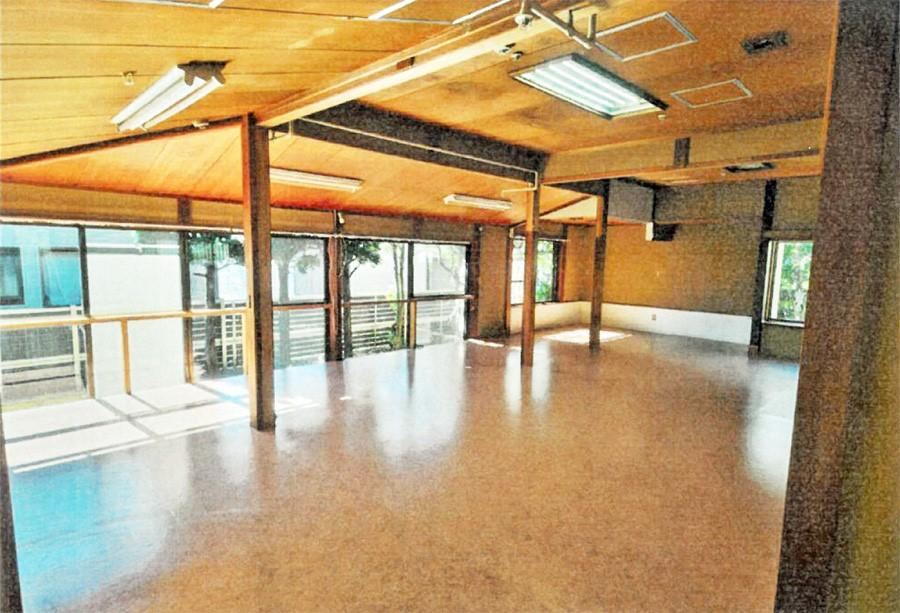 Expansive 12LDK Home with Ocean Views - Photo 1