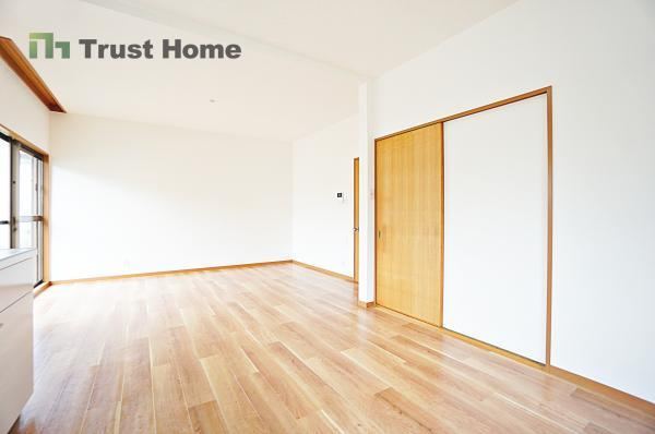 Renovated 6DK Home with Garden in Kawanishi - Photo 1