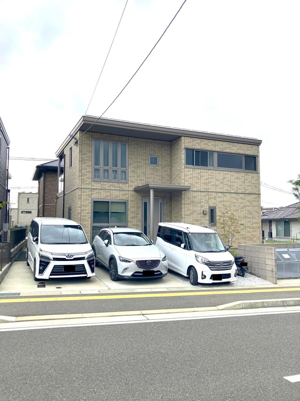 Modern 5LDK Home Built to Withstand Earthquakes in Hiumi - Photo 1