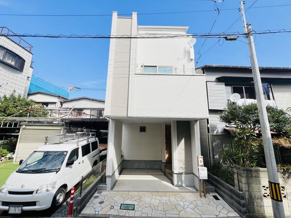 Quiet Residential Area 3LDK House Near Warabi Station - Photo 1