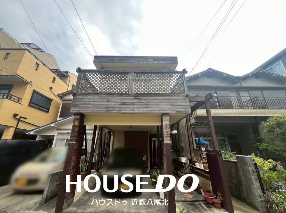 5LDK Detached House with Easy Access to Central Osaka - Photo 1