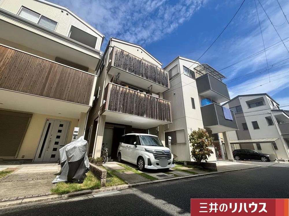 Spacious 3LDK+S House in Senrioka East - Photo 1