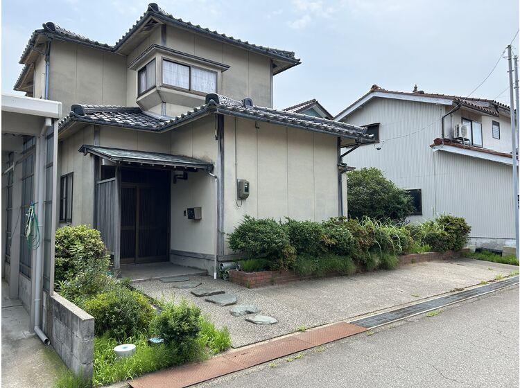 235 m² land in Hakusan, Ishikawa - Photo 1