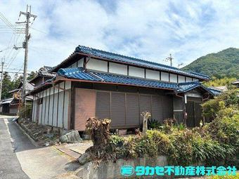 9DK+S house in Kanzaki District