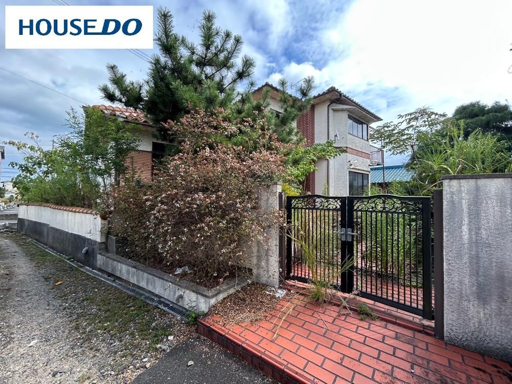 Spacious 6DK House in Kihama-cho - Photo 1