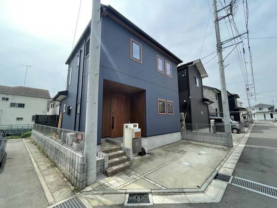 Stylish Detached House Near Kotesashi Station - Photo 1