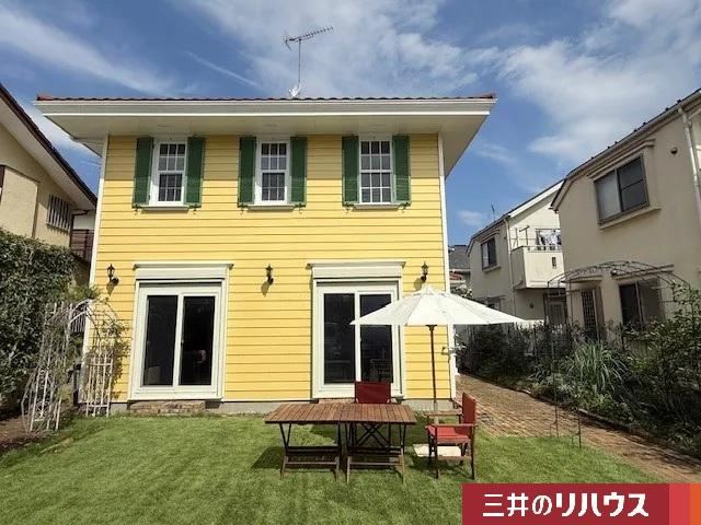 Spacious 3LDK House in Fuchu - Photo 1