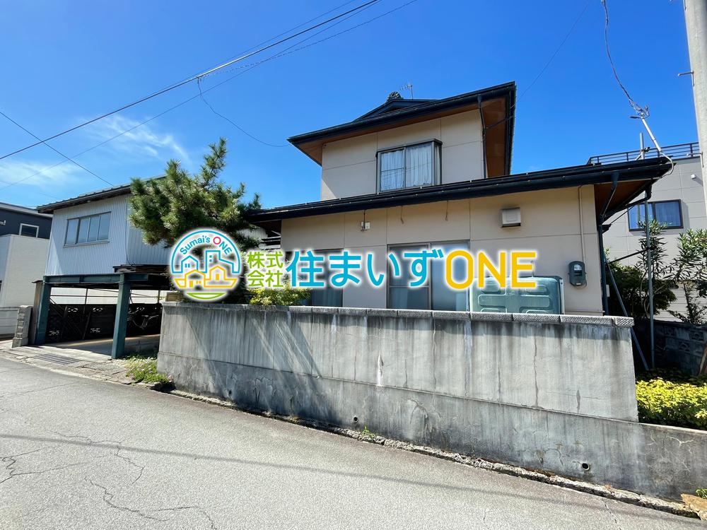Convenient 6DK Home Near Sagae Station - Photo 1