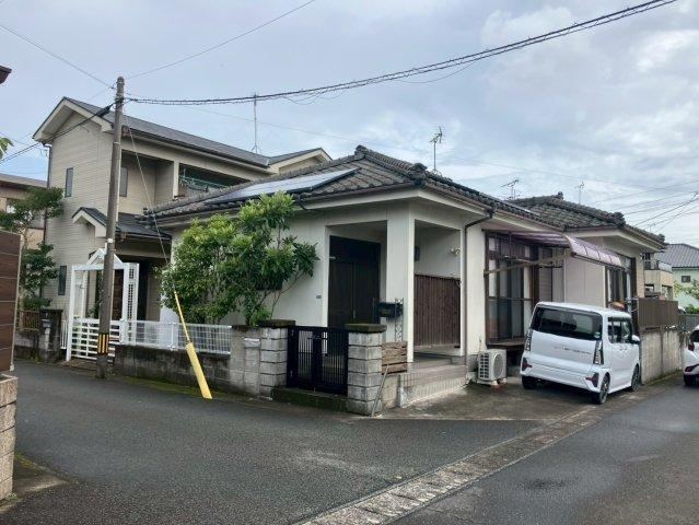 Convenient 2LDK Home Near Jigenji Station - Photo 1