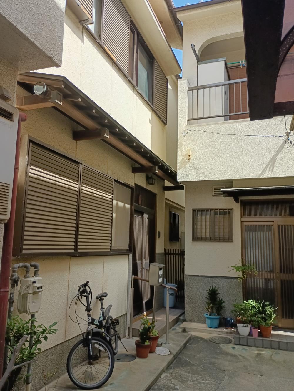 Well-Maintained 5K House in Higashi Kagawa, Osaka - Photo 1