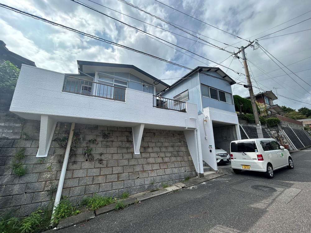 Comfortable 3LDK Home with Energy-Efficient Features in Kitakyushu - Photo 1