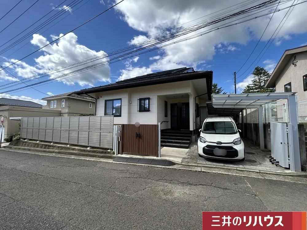 Spacious 3LDK Home with Modern Amenities in Takamori, Izumi-ku - Photo 1