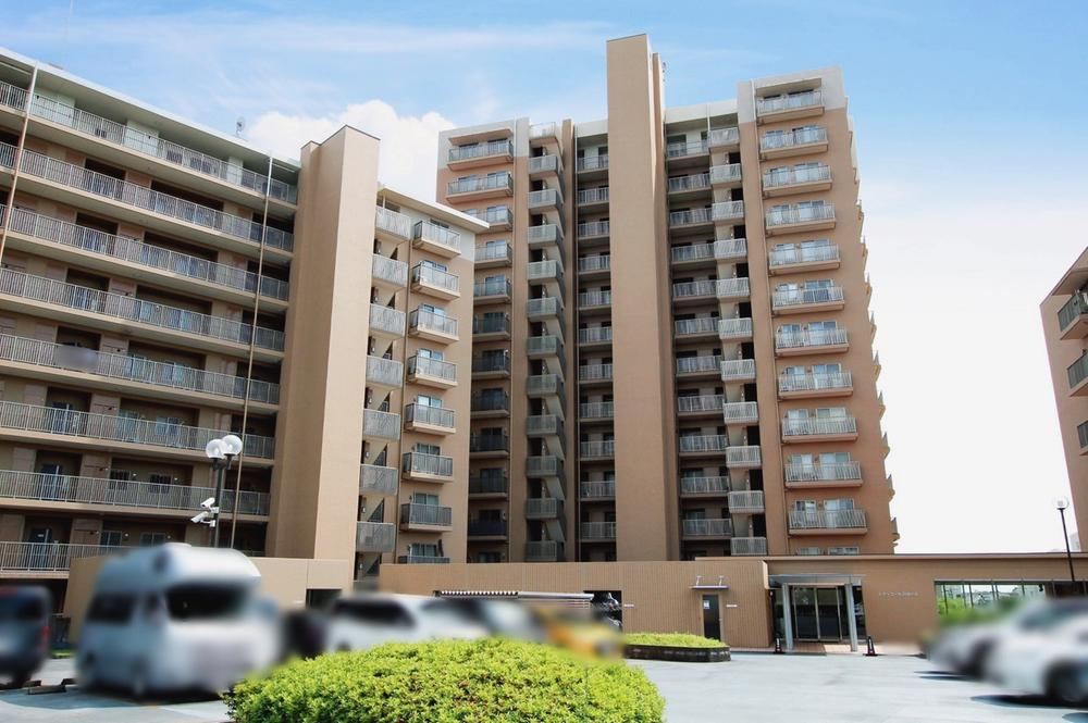 3LDK apartment in Chikusa Ward, Nagoya, Aichi - Photo 1