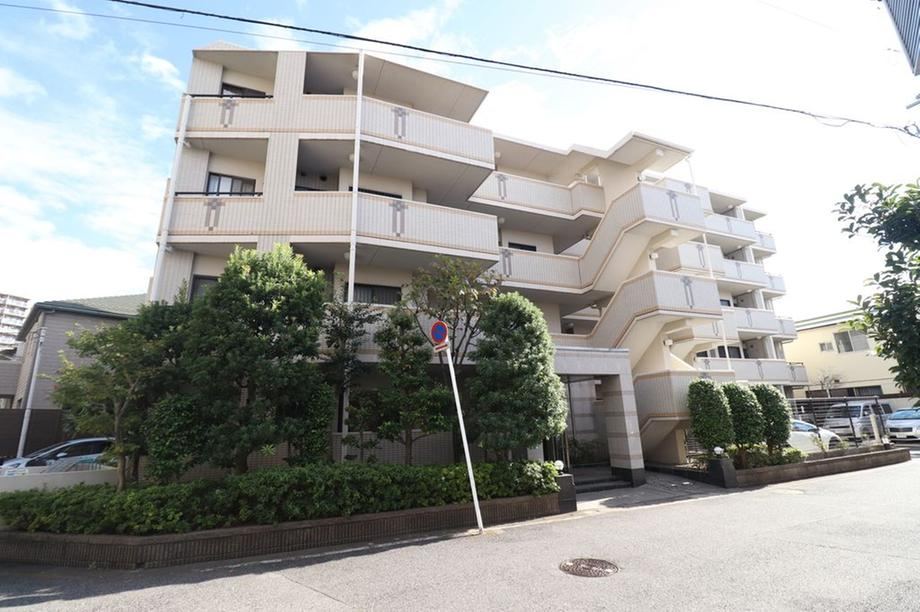 Spacious 4LDK Apartment in Minami-Gyotoku, Near Station - Photo 1
