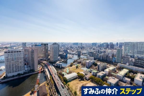 3LDK apartment in Minato Ward, Tokyo - Photo 1
