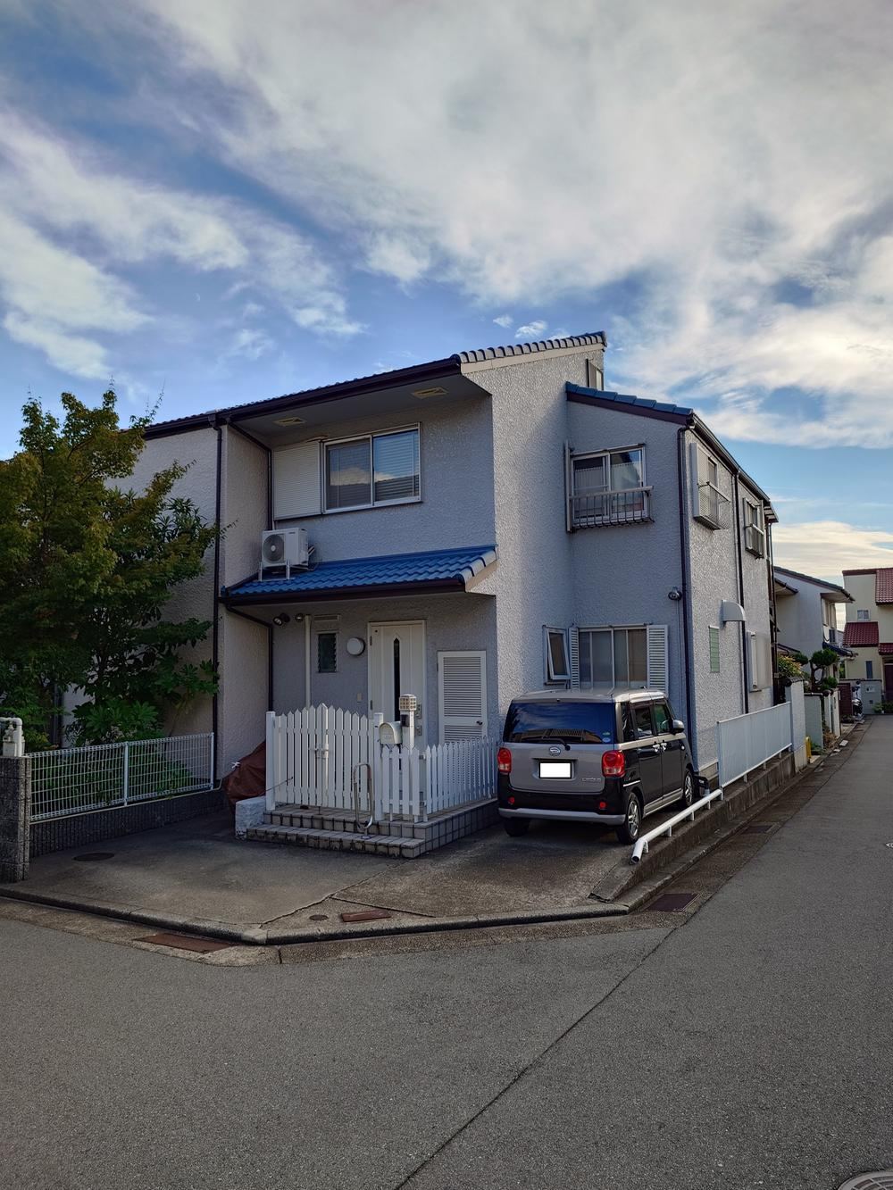 Spacious 5LDK House with Garden in Suma, Kobe - Photo 1