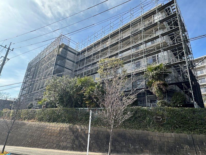 Bright 3DK Apartment in Hira - Photo 1