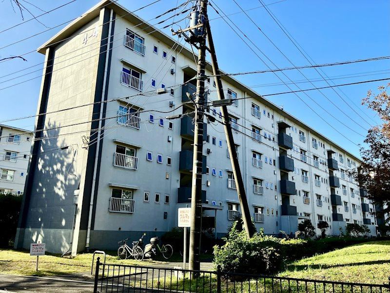 Updated 2LDK Apartment in Soka - Photo 1