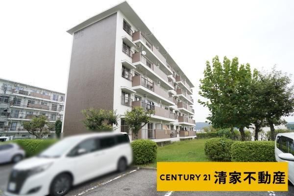 2LDK apartment in Kasugai, Aichi - Photo 1