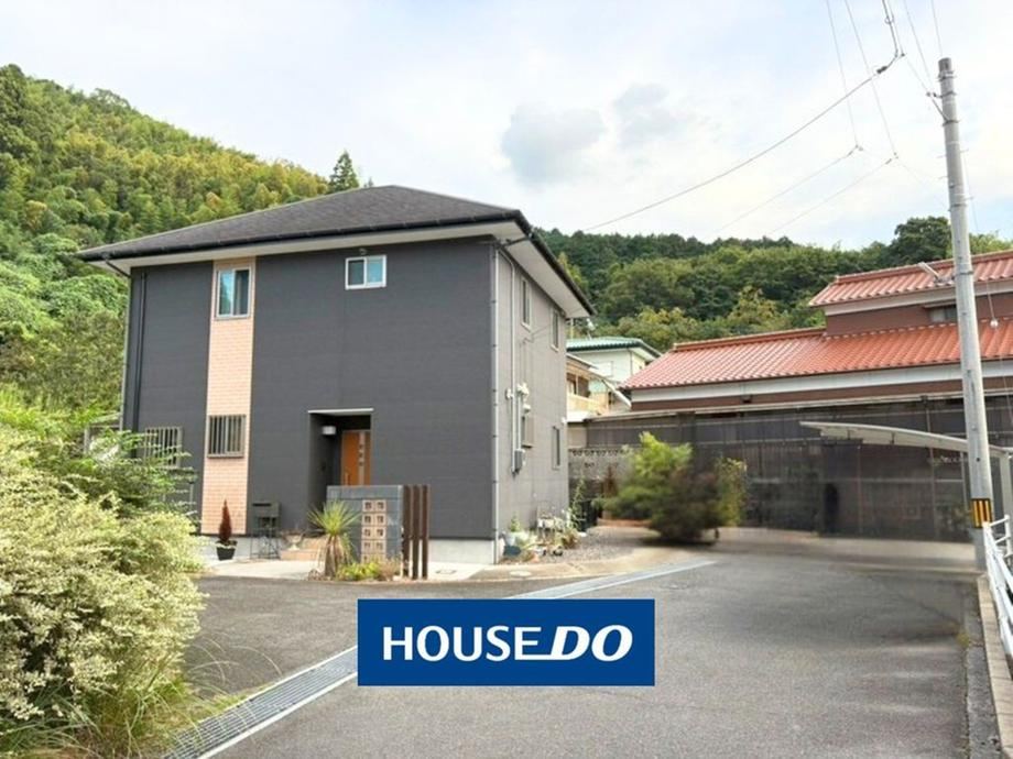 Family-Friendly 4LDK Home with Dog Run in Shunan - Photo 1