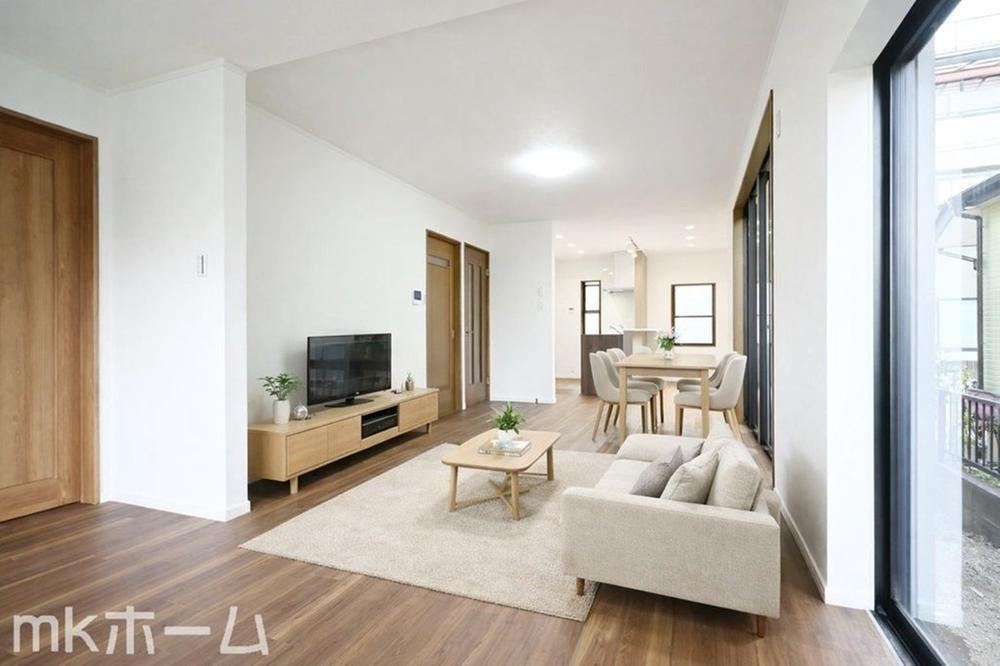 4LDK+S Home with Immediate Viewing Available - Photo 1