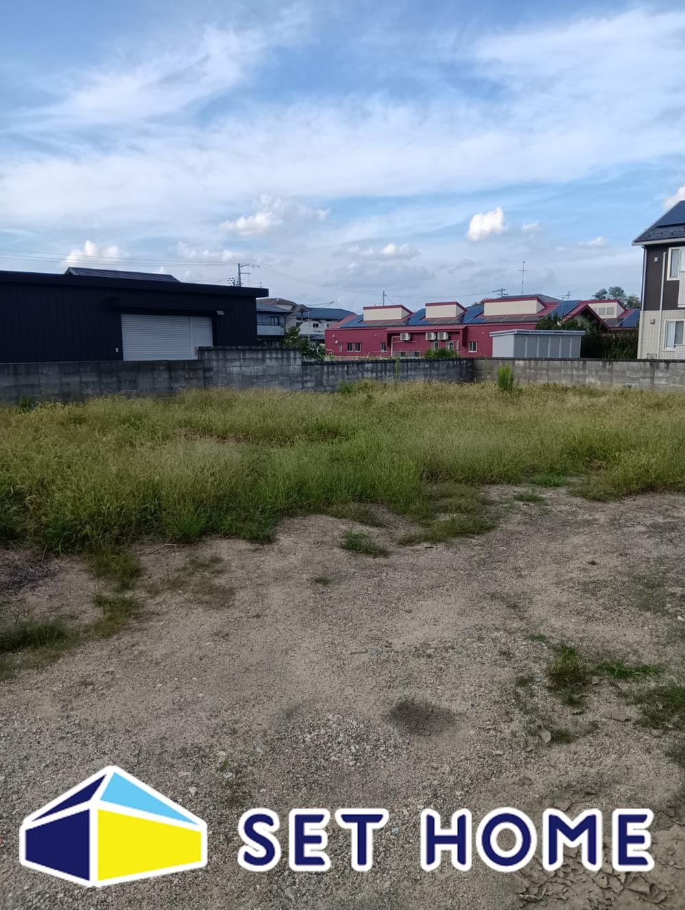Sunny Land Close to City Center - Photo 1