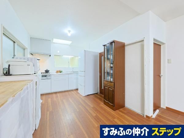Spacious 4LDK House in Oomatsu-cho, Nishinomiya - Photo 1