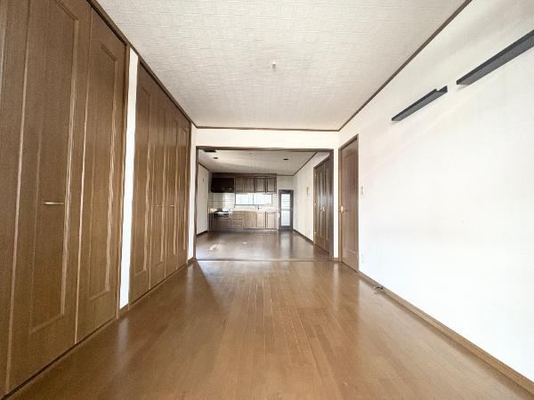 Spacious 4LDK House with Parking in Dotacho - Photo 1