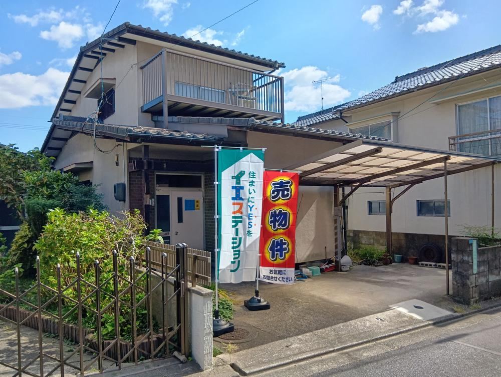 5DK House in Quiet Tsuyama Neighborhood - Photo 1