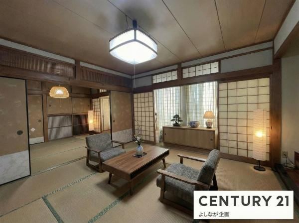Versatile 6DK House in Yukuhashi - Photo 1