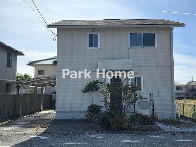 Modern 4LDK House in Konan City - Photo 1