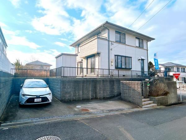 5LDK+S Home with Garden and Parking in Yokkaichi - Photo 1