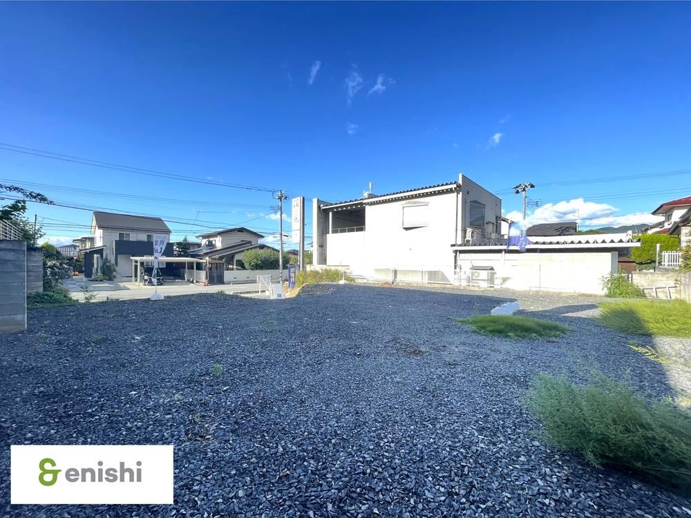 Large Land Near Takiyama Elementary School - Photo 1