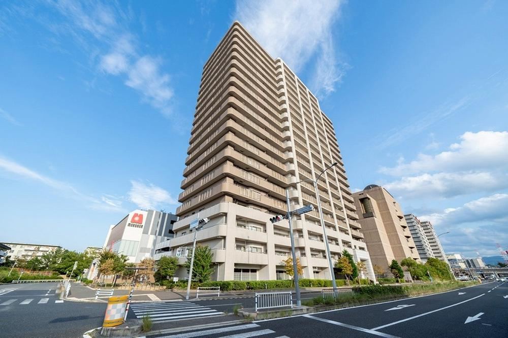 3LDK apartment in Minami Ward, Sakai, Osaka - Photo 1