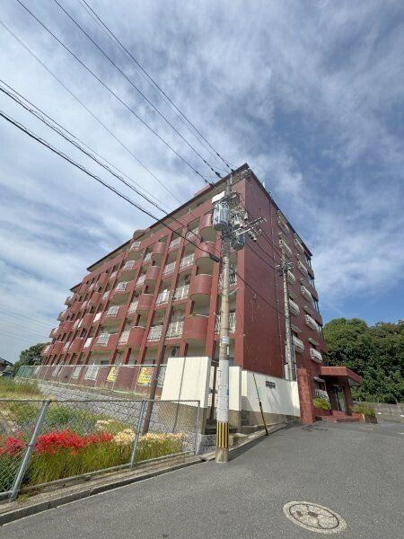 3LDK apartment in Yahatanishi Ward, Kitakyushu, Fukuoka - Photo 1