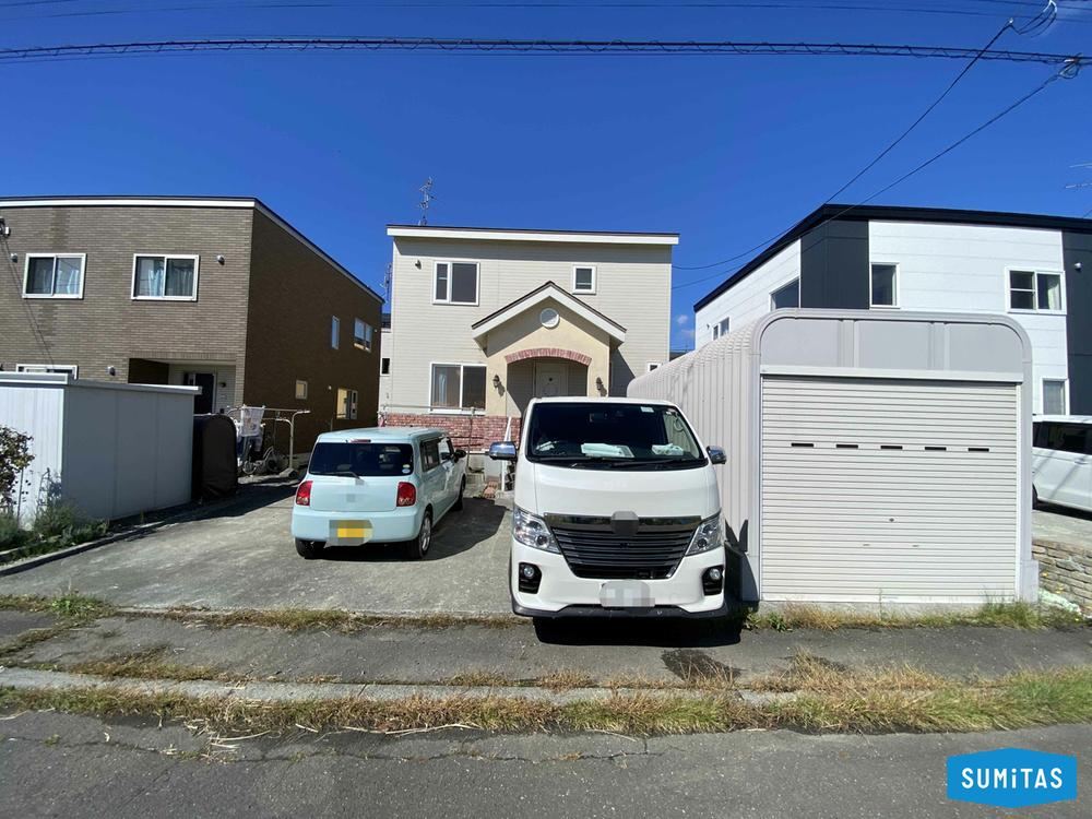 Energy-Efficient 4LDK Home in Ebetsu - Photo 1
