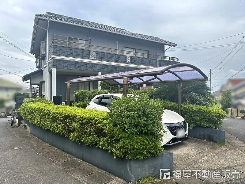 Spacious 3LDK+S House with Garden near Hashimoto Station, Fukuoka - Photo 1