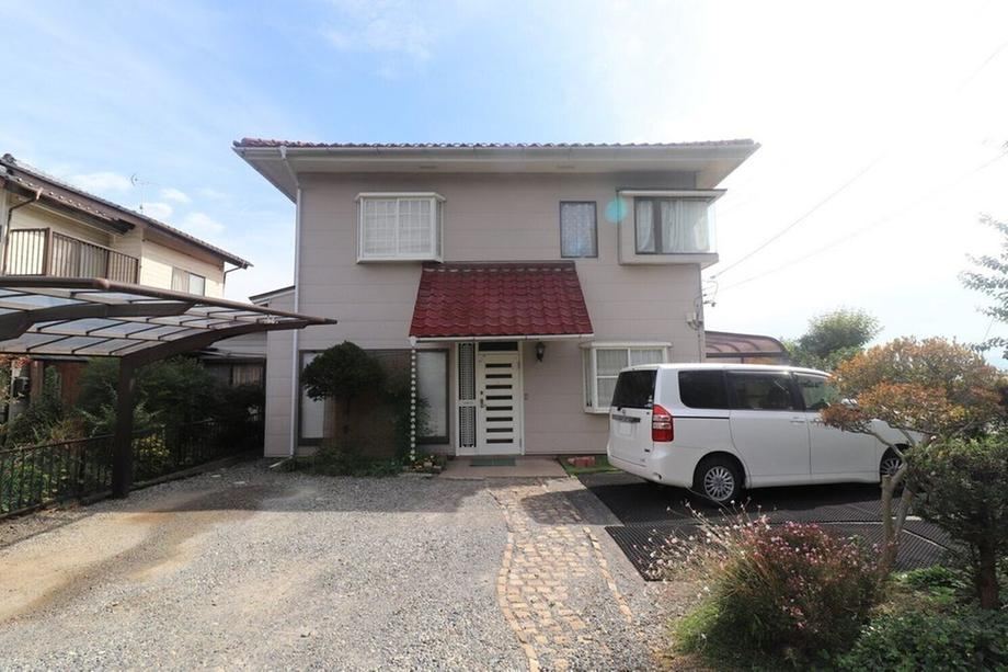 Renovated 4LDK Home with Sunroom in Azumino - Photo 1